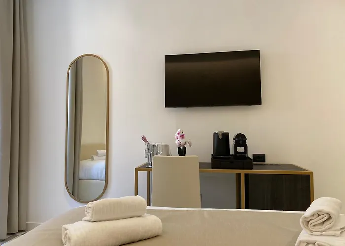 Croce Πανσιόν 4*