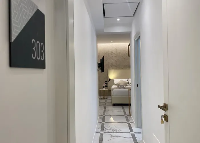 Croce Πανσιόν 4*